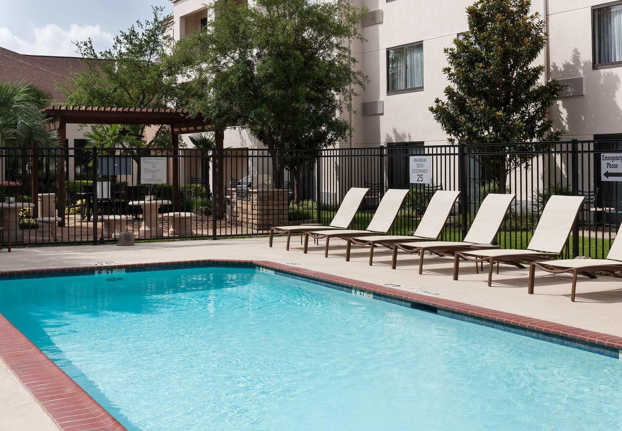 Courtyard By Marriott Waco Exterior foto