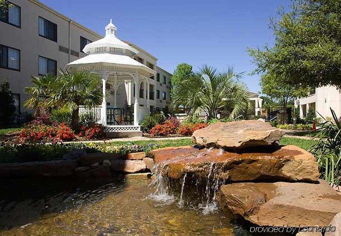 Courtyard By Marriott Waco Exterior foto