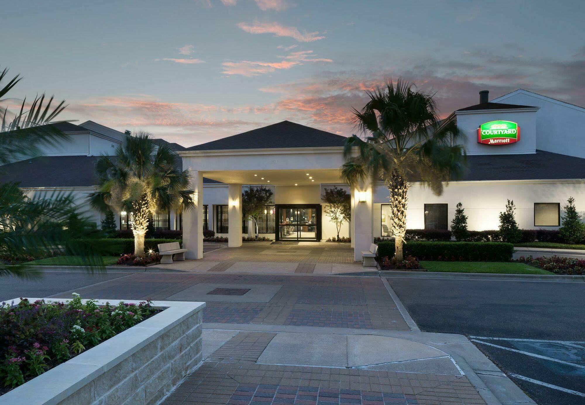 Courtyard By Marriott Waco Exterior foto